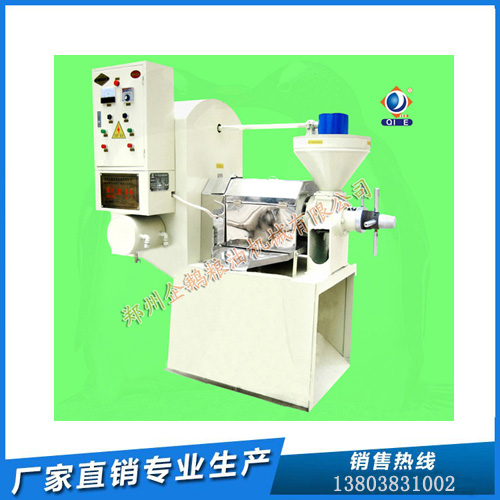 菜籽榨油機(jī)大賣(mài) 企鵝機(jī)械忙碌加班(圖1)