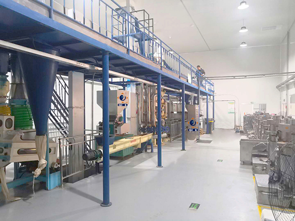 清理壓榨車間 清理壓榨車間